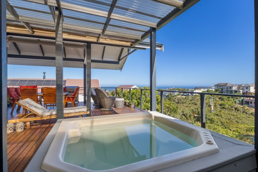 3 Bedroom Property for Sale in Pezula Golf Estate Western Cape